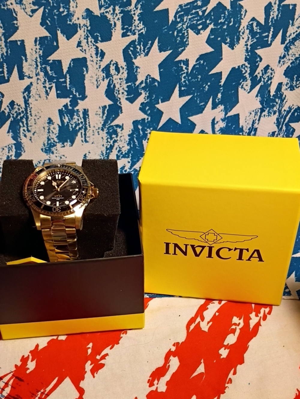 Invicta Gold-Tone Men's Watch with Black Dial 30026 NWOT